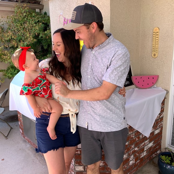 Meet your Posher, Elizabeth - Picture 2 of 2